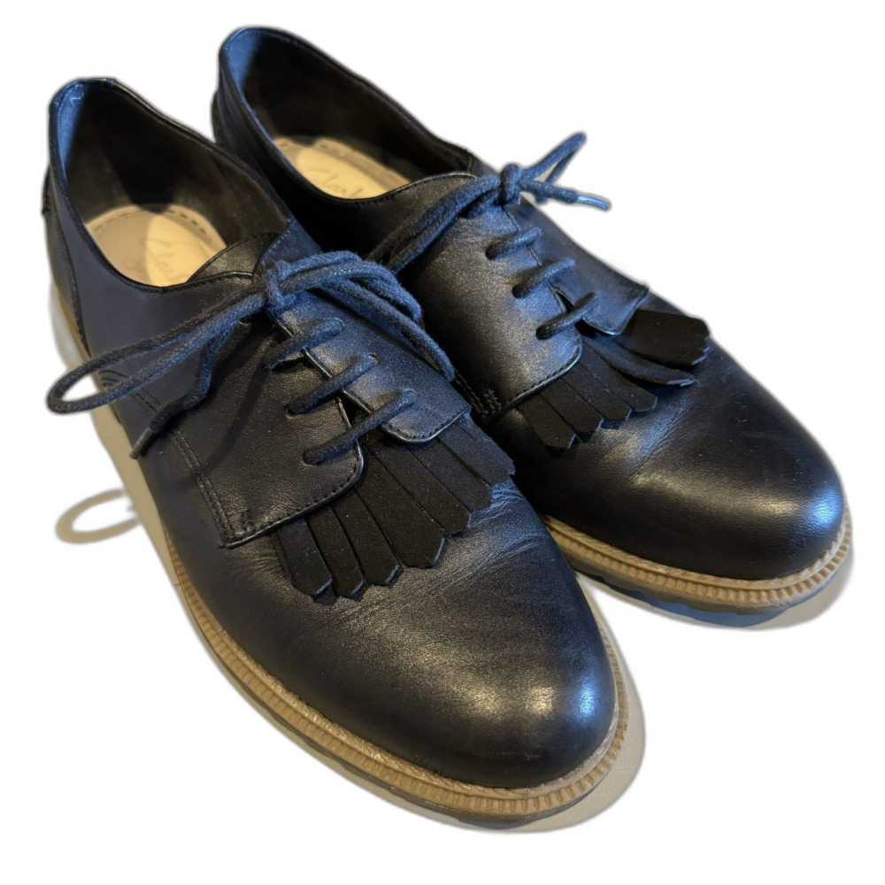 Clarks Oxford Shoes Griffin Mabel Black Leather Kiltie Comfort Preppy Women 9.5